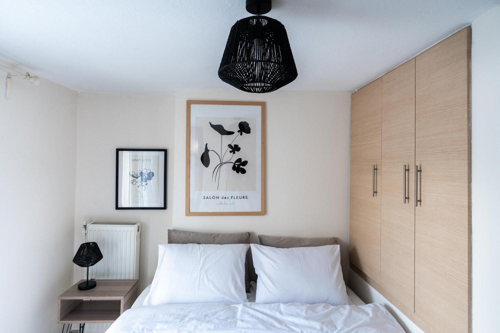 公寓 Pomegranate Luxury Penthouse Maisonette With Beautiful Terrace & Free Parking By Binobi ! *